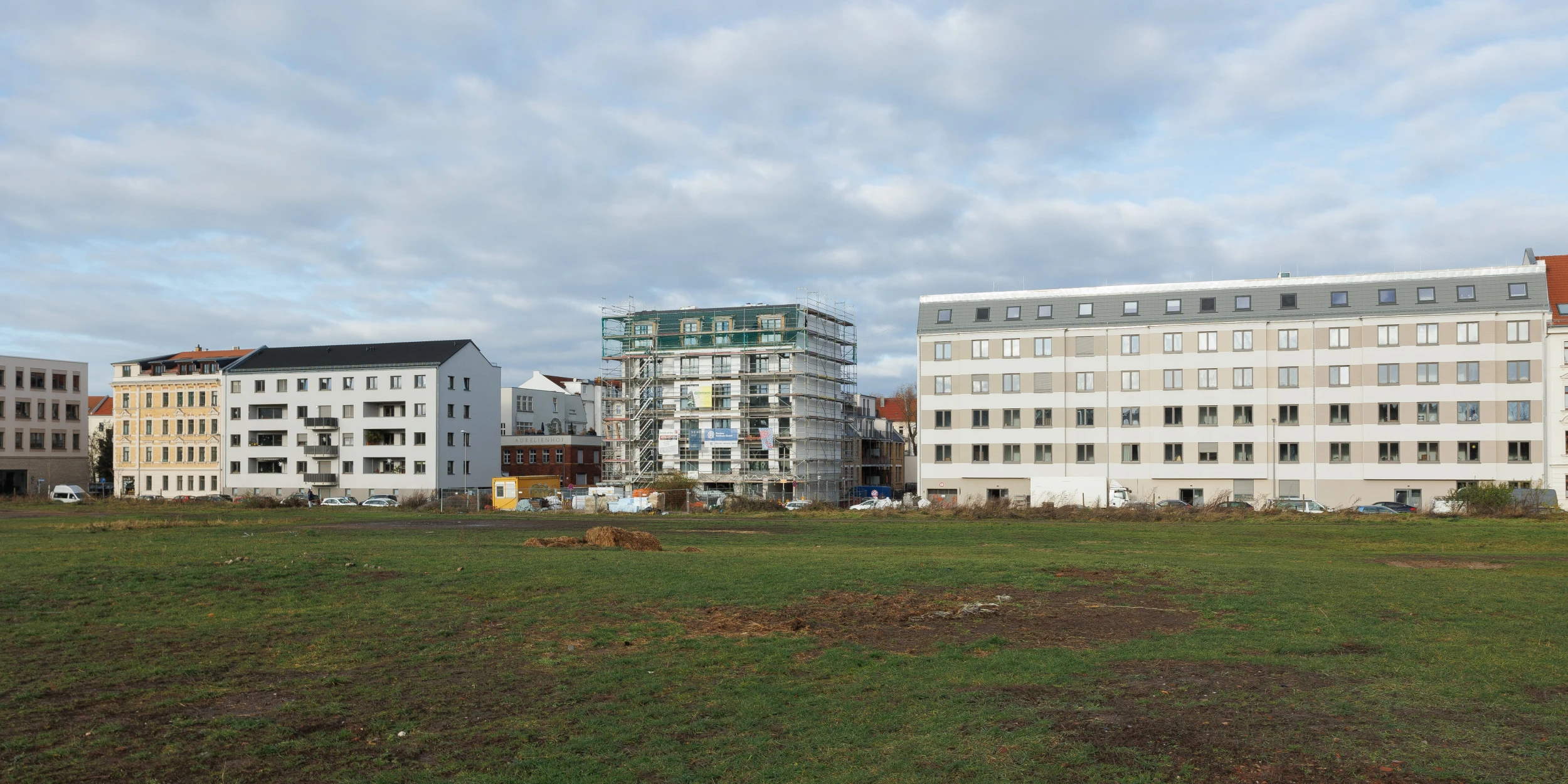 Neubauten auf dem Jahrtausendfeld in Leipzig Lindenau.