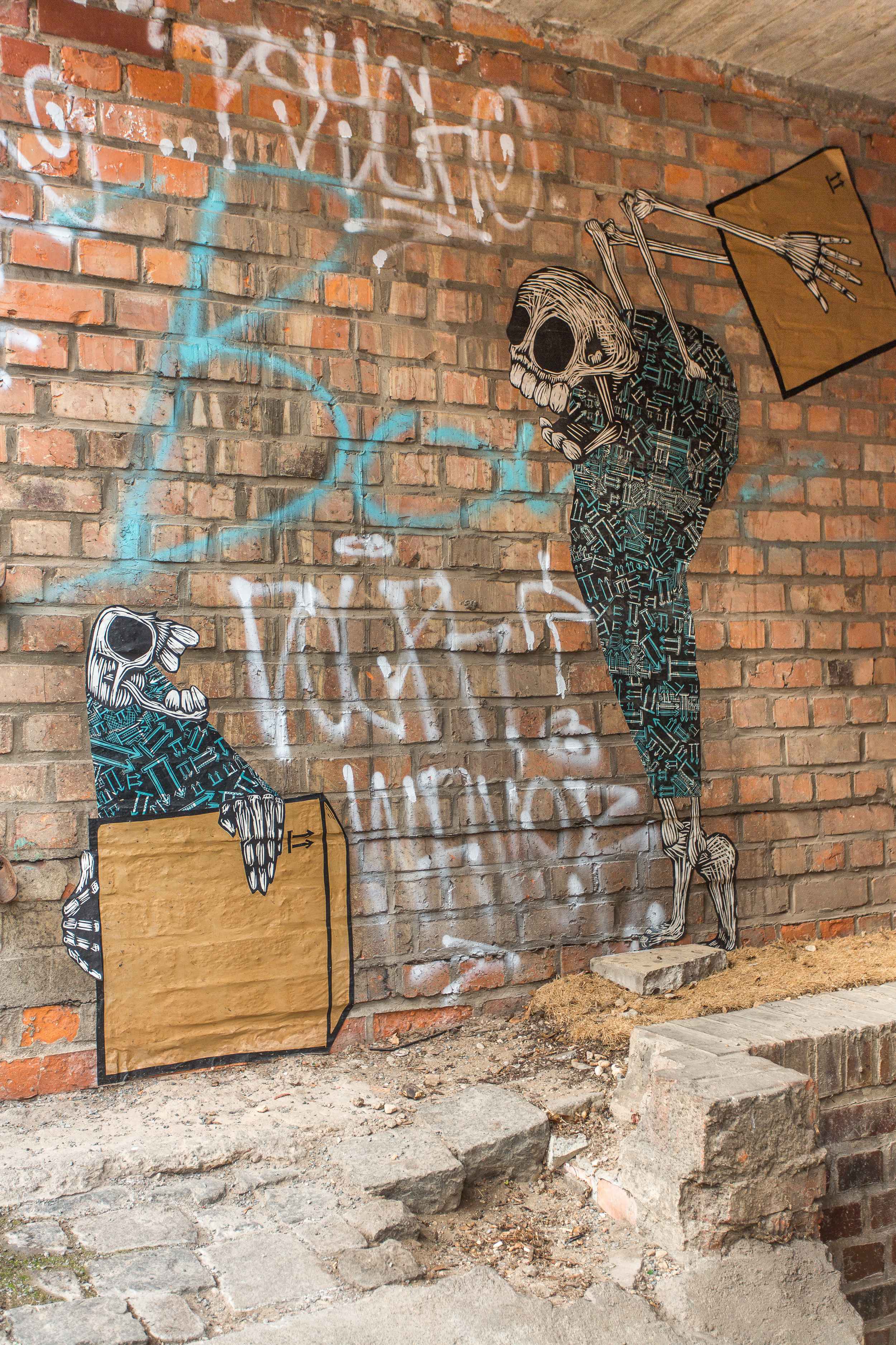 Kunst an den Wänden der Werkstatt von Thomas Siemon in der Baumwollspinnerei Leipzig